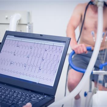 إعداد اخصائي فسيولوجيا التدريب الرياضي